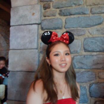 位於淡水 的臨時保母: 伊織