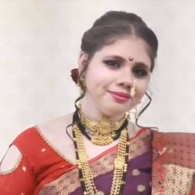 Babysitter in Mumbai: Kirti