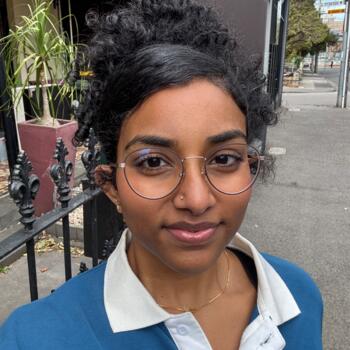 Babysitter in Melbourne: Kapila