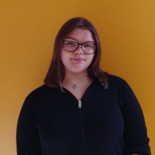 Babysitter in Biedermannsdorf: Julia
