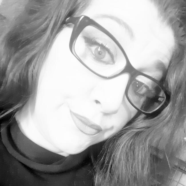 Babysitter a Prato: Carmen