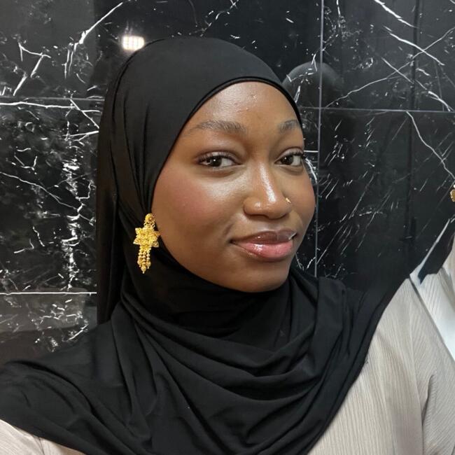 Babysitter in L'Île-Saint-Denis: Adiaratou