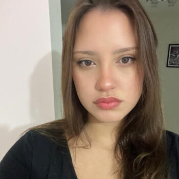 Babá em Itajaí: Raquel Justine