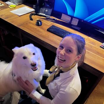 Oppas in Arnhem: Evy mique