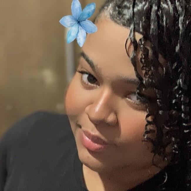 Babysitter in Araguaína: Khiara