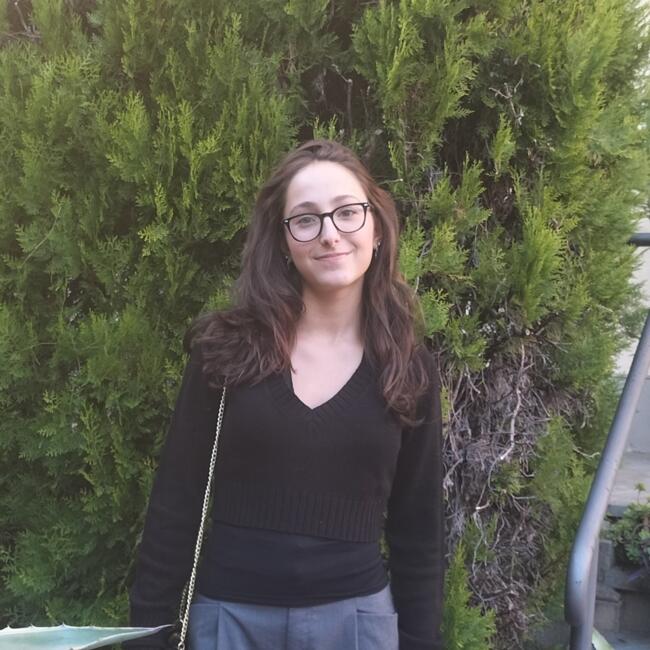 Babysitter a Prato: Irene