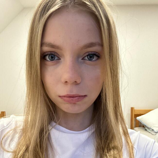 Babysitter in Richterswil: Emma