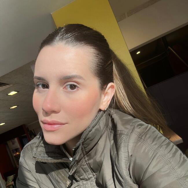 Babysitter in Dublin: Flávia