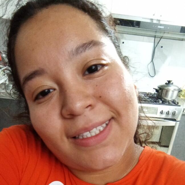 Babysitter in Ate: Andrea abigail