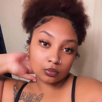 Babysitting job in Dallas: babysitting job Lanaya