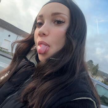 Babysitter in Montendre: Stella