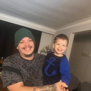 Job de garde d'enfants à Brampton: job de garde d'enfants Brian