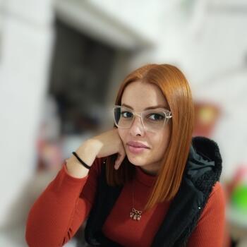 Babysitter in Suzano: Elina