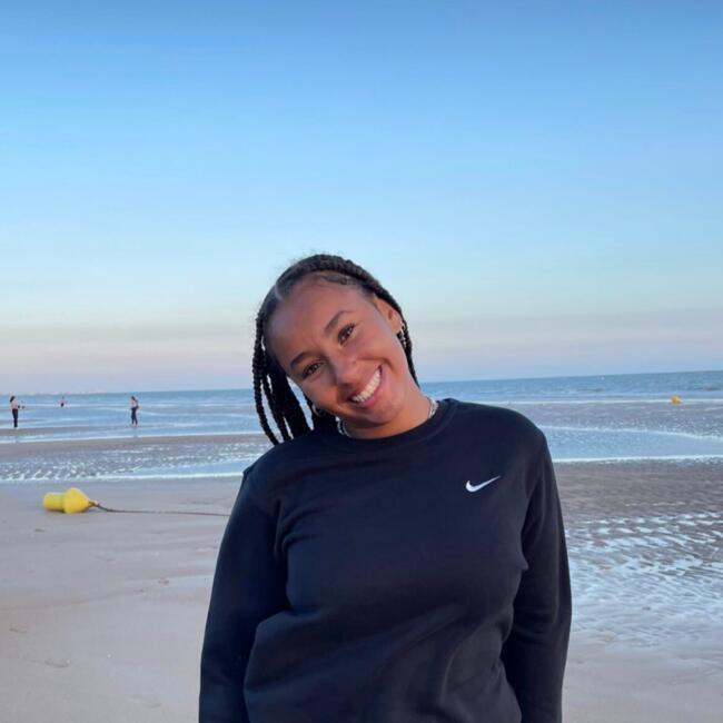 Babysitter in Aiffres: Zayane