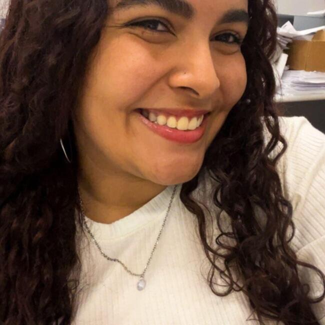 Babá em Fortaleza: Yasmin