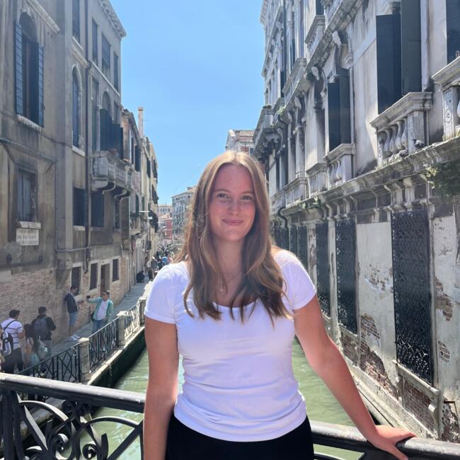 Babysitter in Wellington: Emma