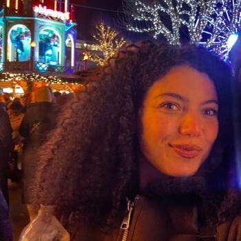 Babysitter in Differdange: Hajar