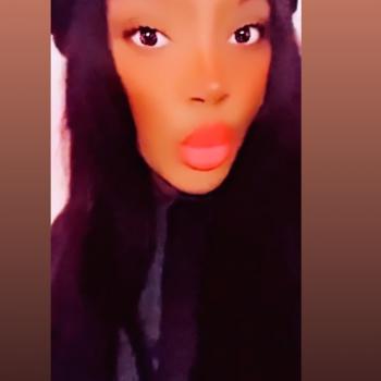 Babysitter in Mont-sur-Marchienne: Vénus