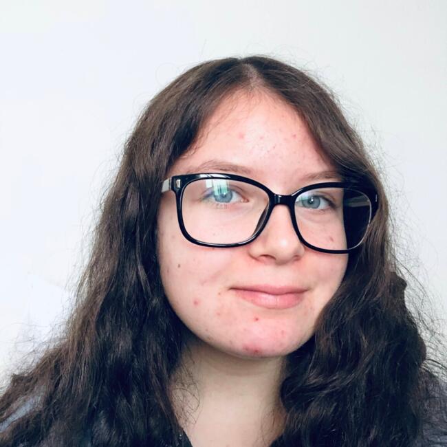 Baby-sitter in Winnipeg: Krystal