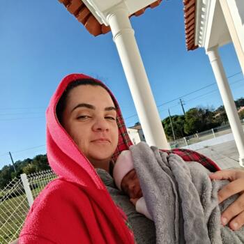Babysitting job in Tomar: babysitting job Rayane