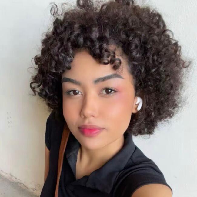 Babá em Blumenau: Lorena