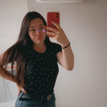 Baby-sitter in Deinze: Ashley