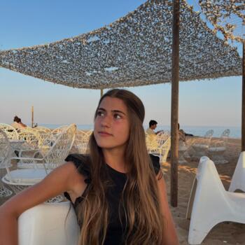 Babysitter in Castilleja de la Cuesta: Julia