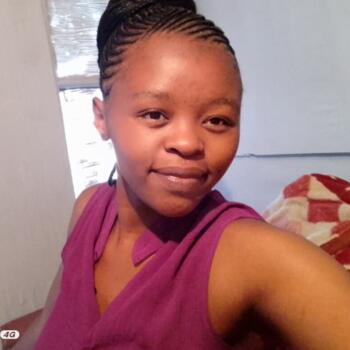 Babysitter in Durban: Sanelisiwe