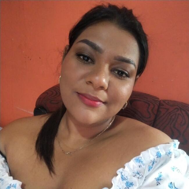 Babysitter in Choloma: Kathering
