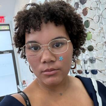 Babysitter New York: Tova