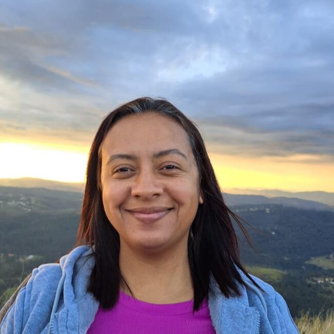 Babá em Cotia: Deusa