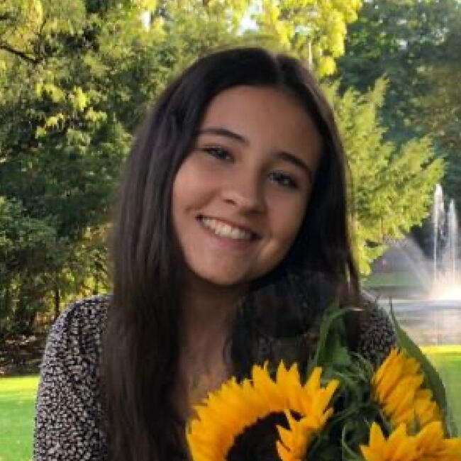 Babysitter in Saint-Gilles: Sabela