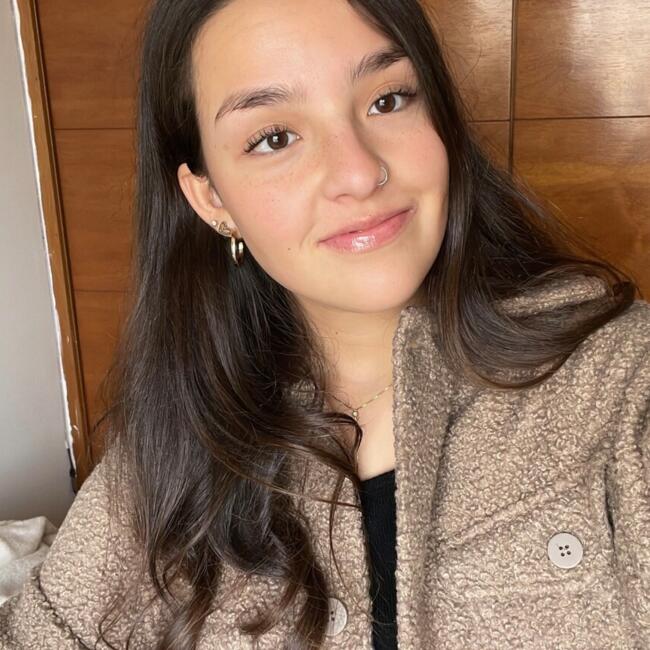 Babysitter in Providencia: Isidora