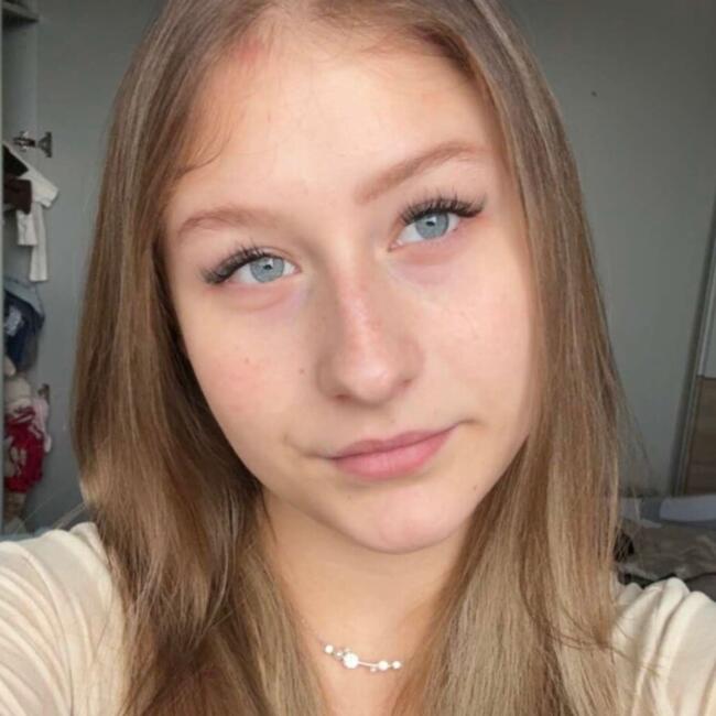 Babysitter in Velenje: Mojca