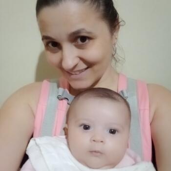 Emprego de babá em Campos dos Goytacazes: emprego de babá Carina
