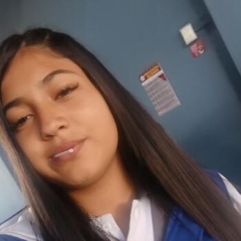 Babysitter in Antofagasta: Almendra