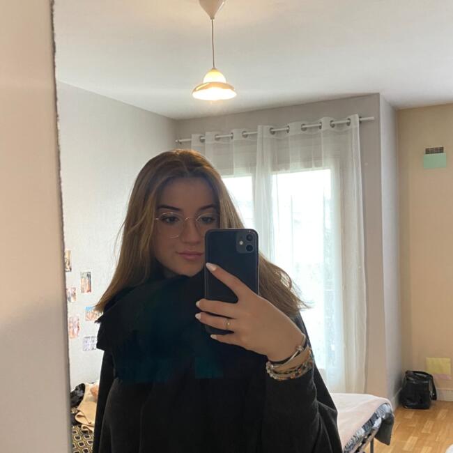 Babysitter in Germignac: Manon