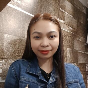 Nanny in Dubai: Rachel