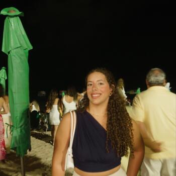 Babysitter Maceió: Ana Laura