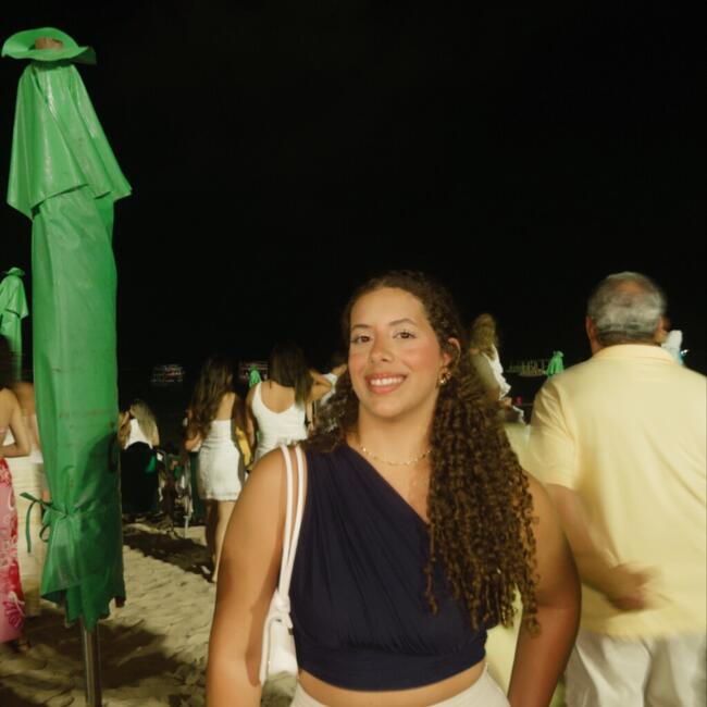 Babysitter in Maceió: Ana Laura