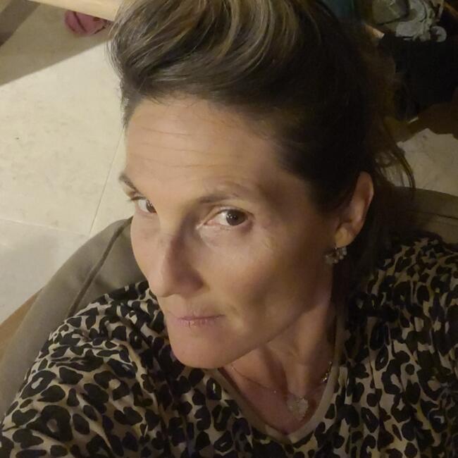 Babysitter in Ágios Týchon: Lili