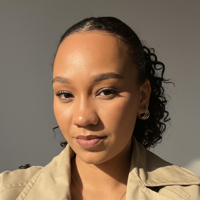 Babysitter in Bourgoin-Jallieu: Paloma