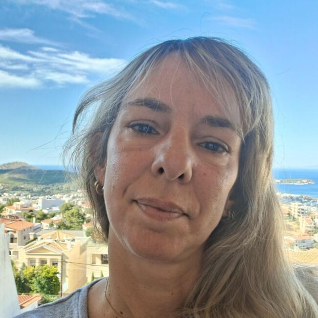Babysitter in Voula: ΙΡΙΣ