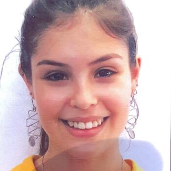 Babysitter in Montevideo: Valentina