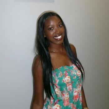 Babysitter Sydney: Cecile