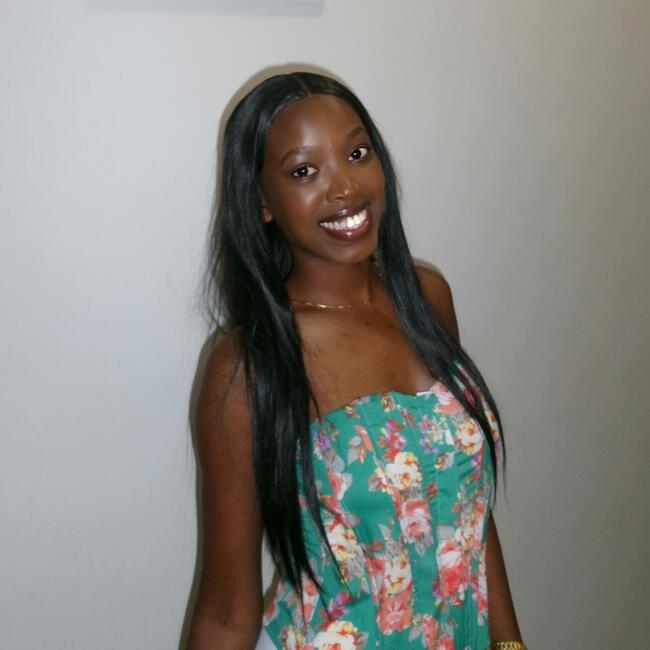 Babysitter in Sydney: Cecile