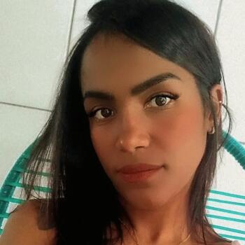 Babysitter in Petrolina: Micaele