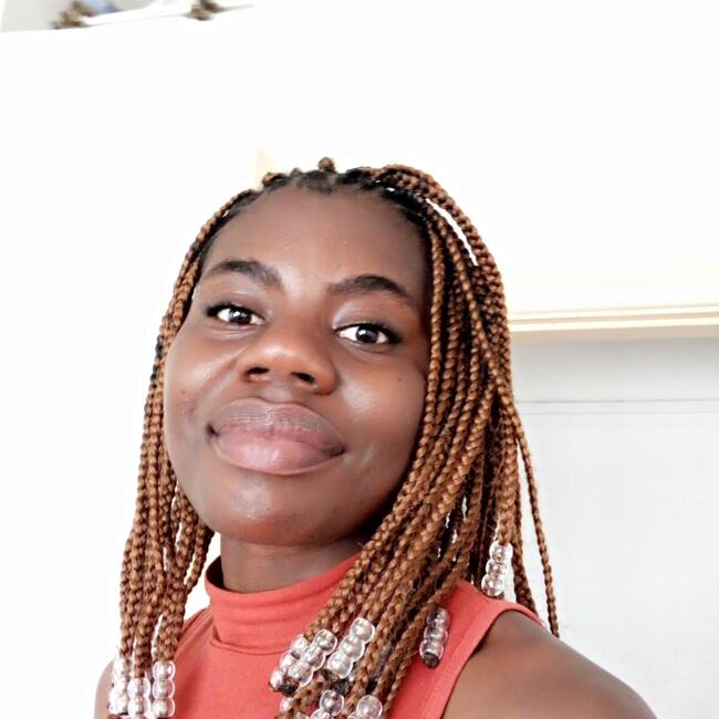 Babysitter in Cape Town: Paida