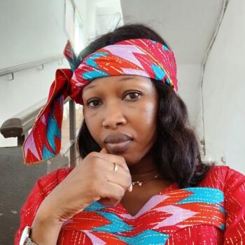 Babysitter Abidjan: Christine