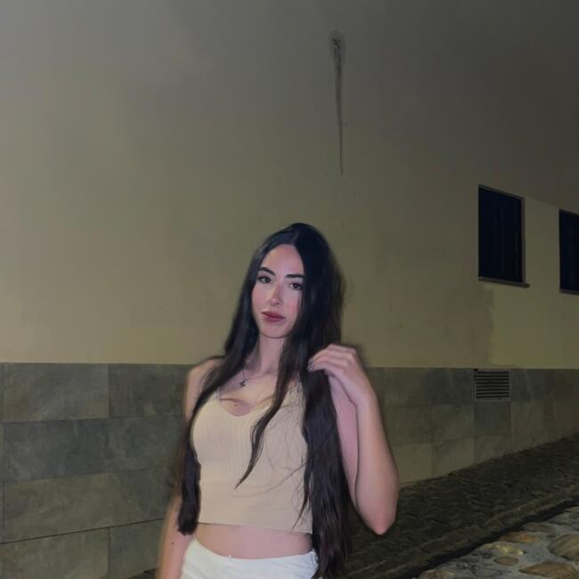 Nanny in Alhendín: Mar